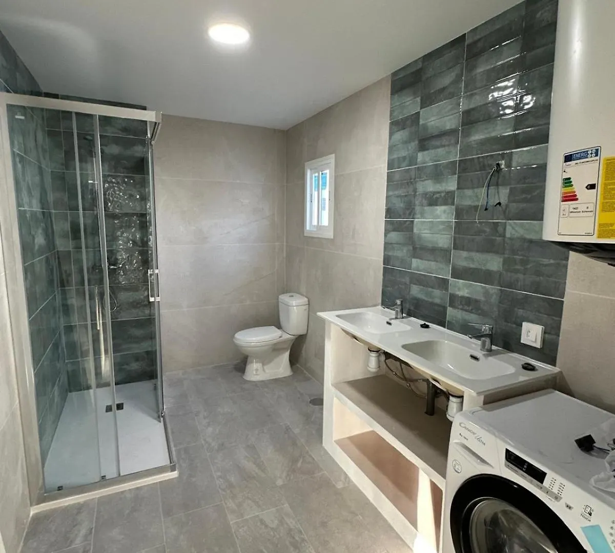 Renovated Penthouse With Terrace Next To The Metro Apartment Seville 0*,