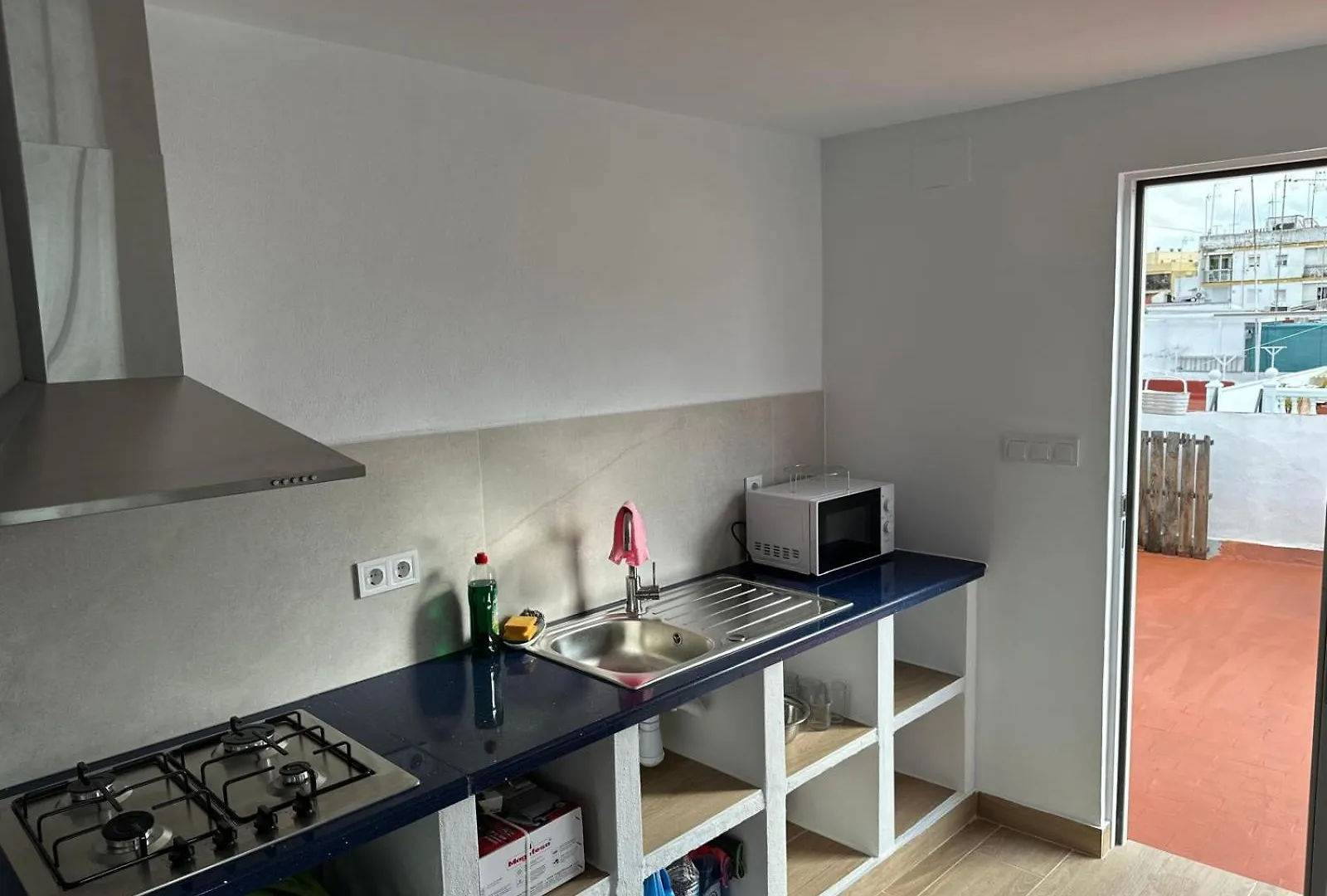 Renovated Penthouse With Terrace Next To The Metro Apartment Seville