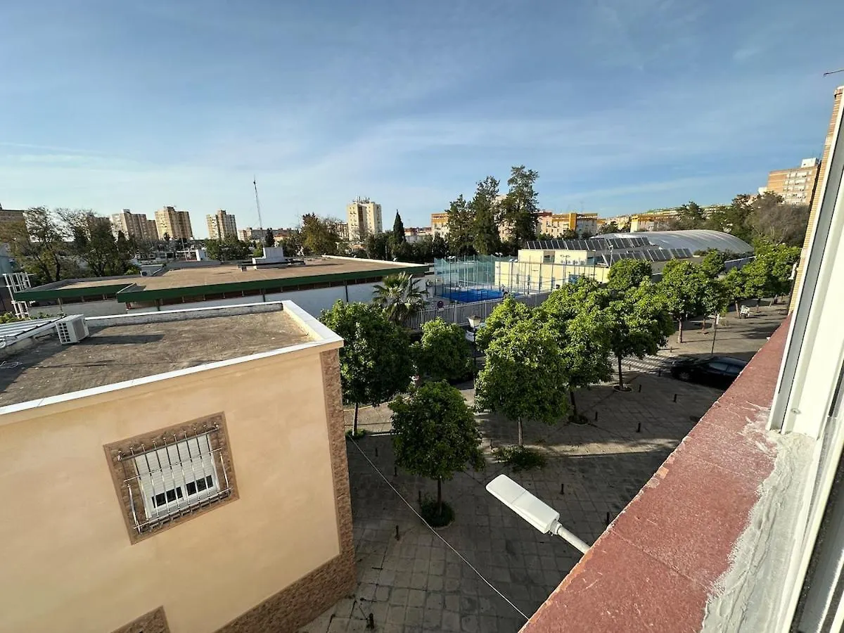 Renovated Penthouse With Terrace Next To The Metro Apartment Seville