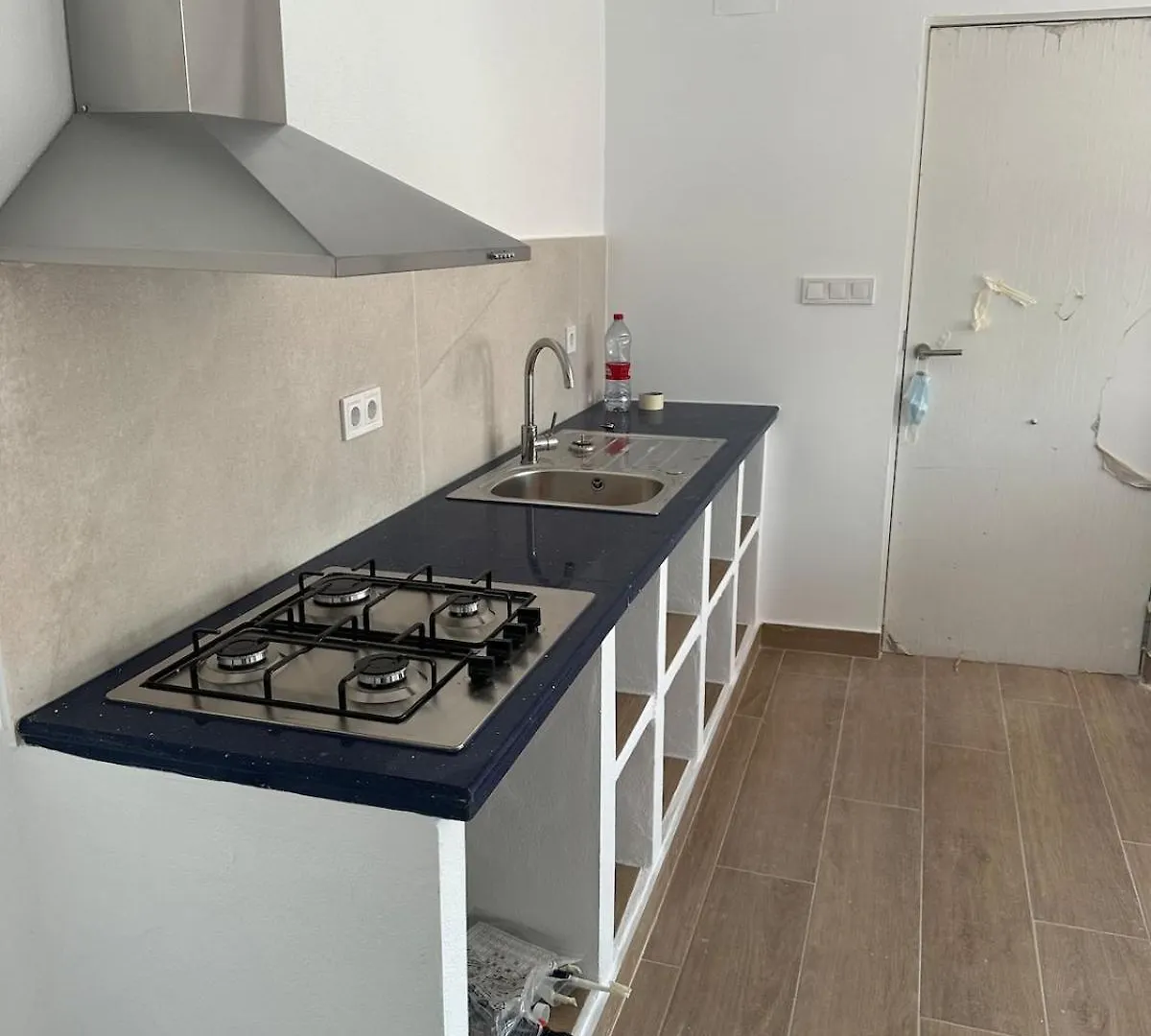 Renovated Penthouse With Terrace Next To The Metro Apartment Seville