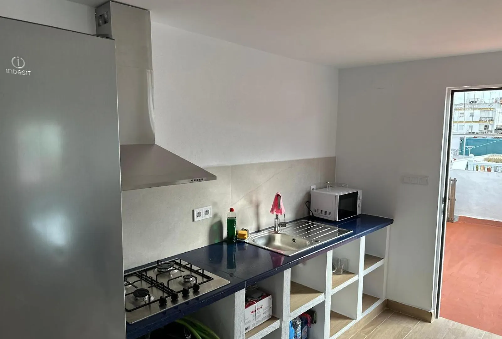 Renovated Penthouse With Terrace Next To The Metro Apartment Seville