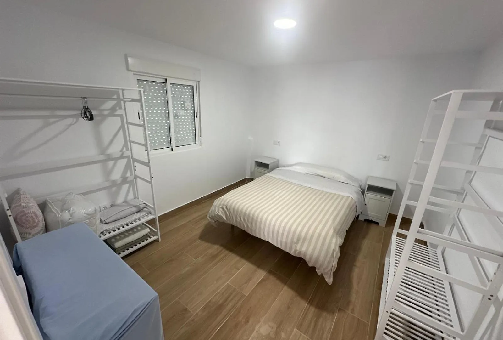 Renovated Penthouse With Terrace Next To The Metro Apartment Seville